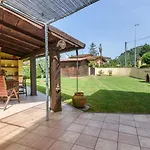 Casina Franca By Mmega Capezzano Pianore